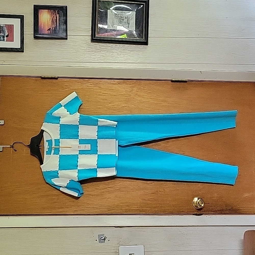 2pc sweater set by Immodel/HWA